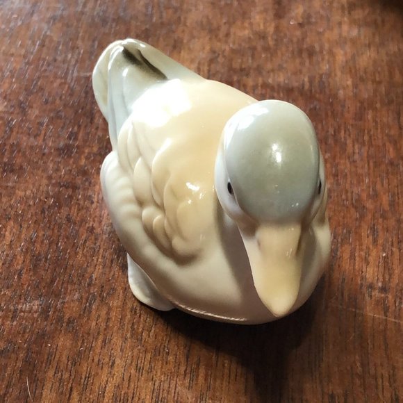 Vintage Homco Japan Porcelain Ducks lot of 3 Small 3"x4" Collectibles Home Decor - Picture 2 of 12